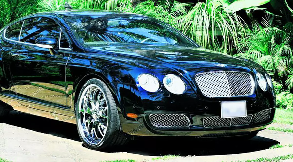 Mutu, cel mai tare din parcare