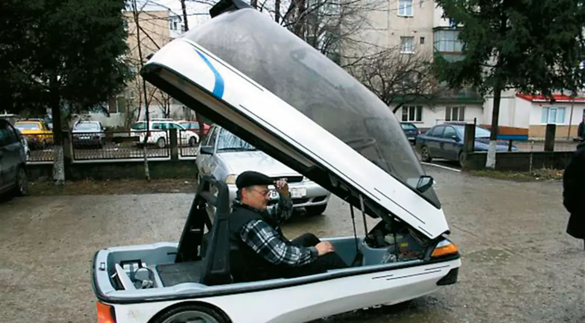 Are maşină electrică