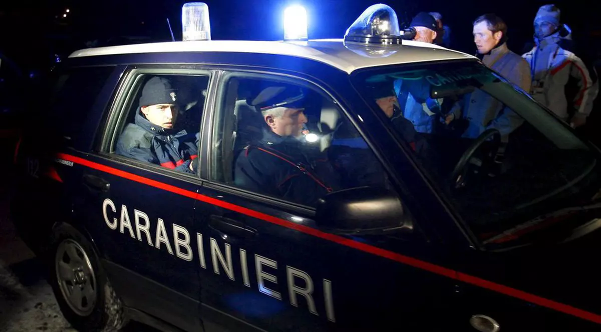 Nebunia continuă: un bar al unor români, atacat de italieni