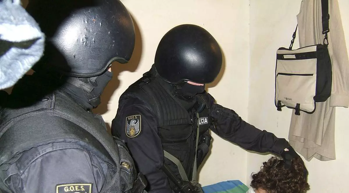 25 de hoţi români arestaţi şi în Spania