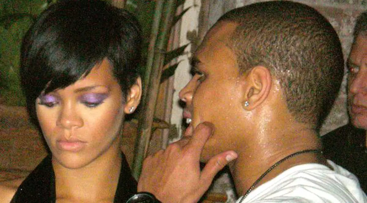 Rihanna a fost externată, după bătaia primită de la iubitul ei 