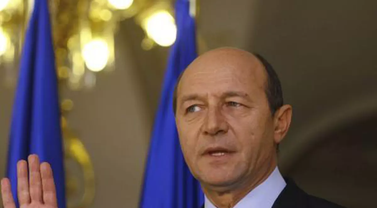 Băsescu i-a luat în colimator pe Vântu şi Voiculescu