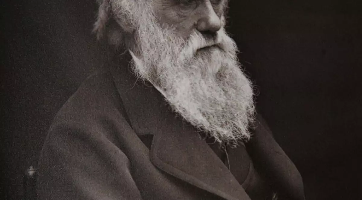 Charles Darwin a suferit de autism