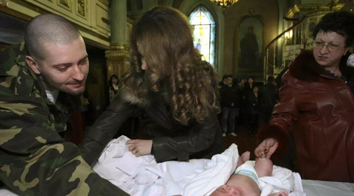 Botez în familia lui Cheloo