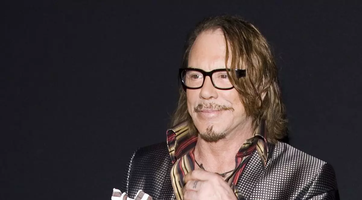 Mickey Rourke şi "The Wrestler", marii câştigători la Spirit Awards