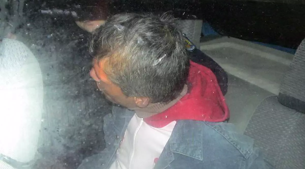 Hoţi surprinşi în flagrant