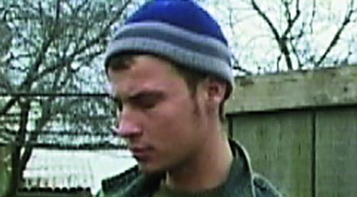 Fată de 14 ani, snopită în bătaie de concubin