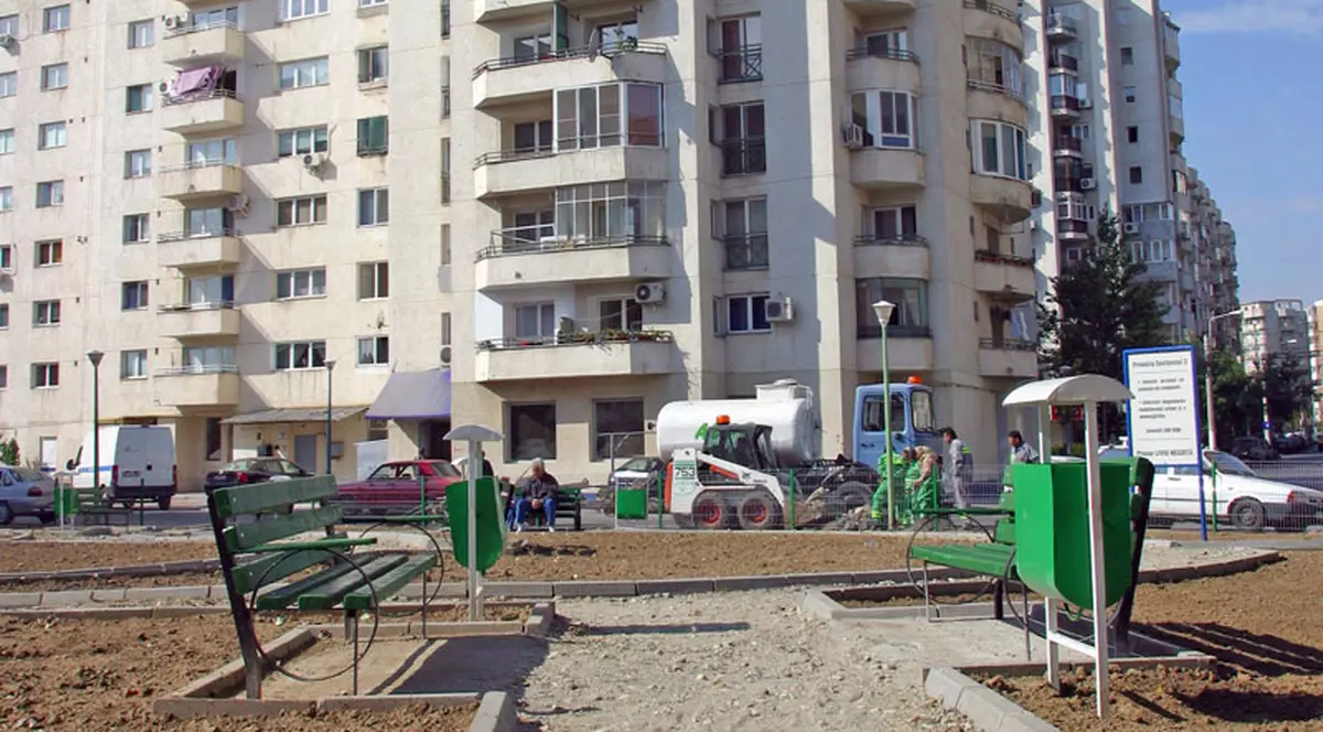 Preţul caselor ar putea să mai scadă cu 65%