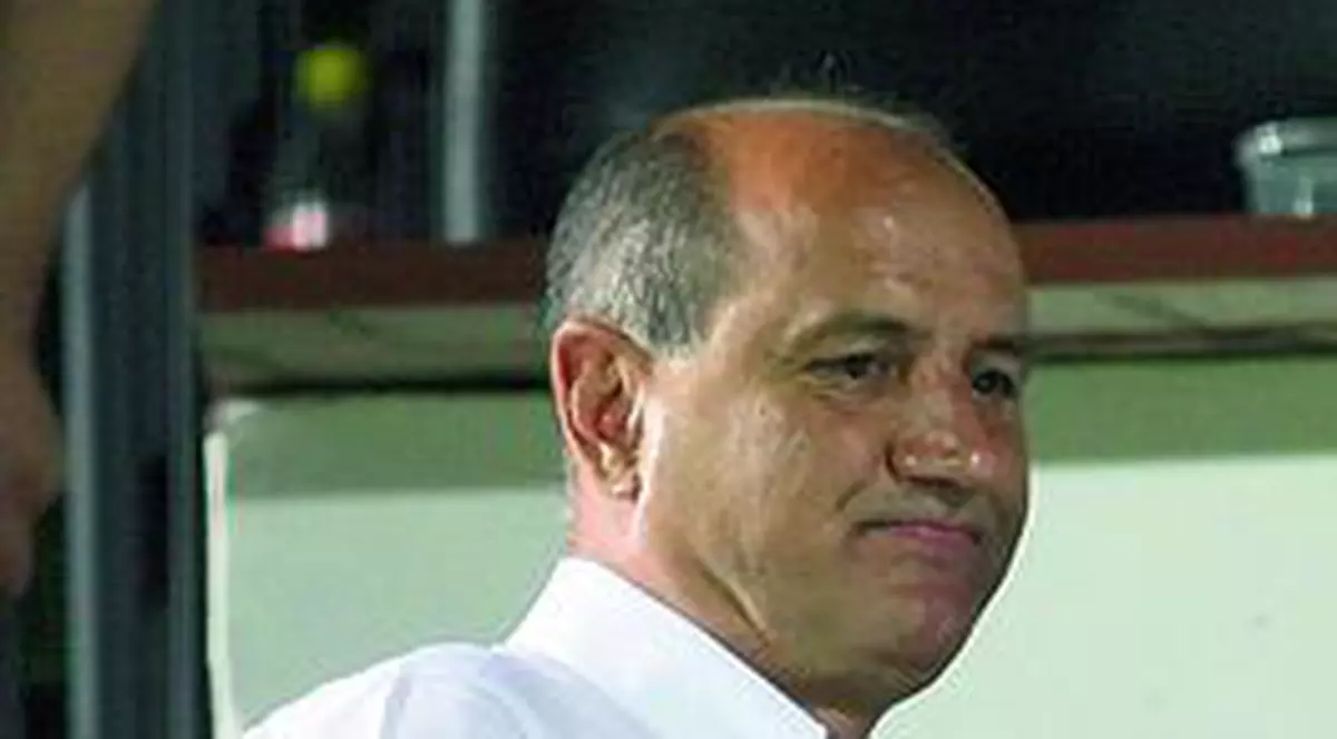 Copos şi-a deschis punga