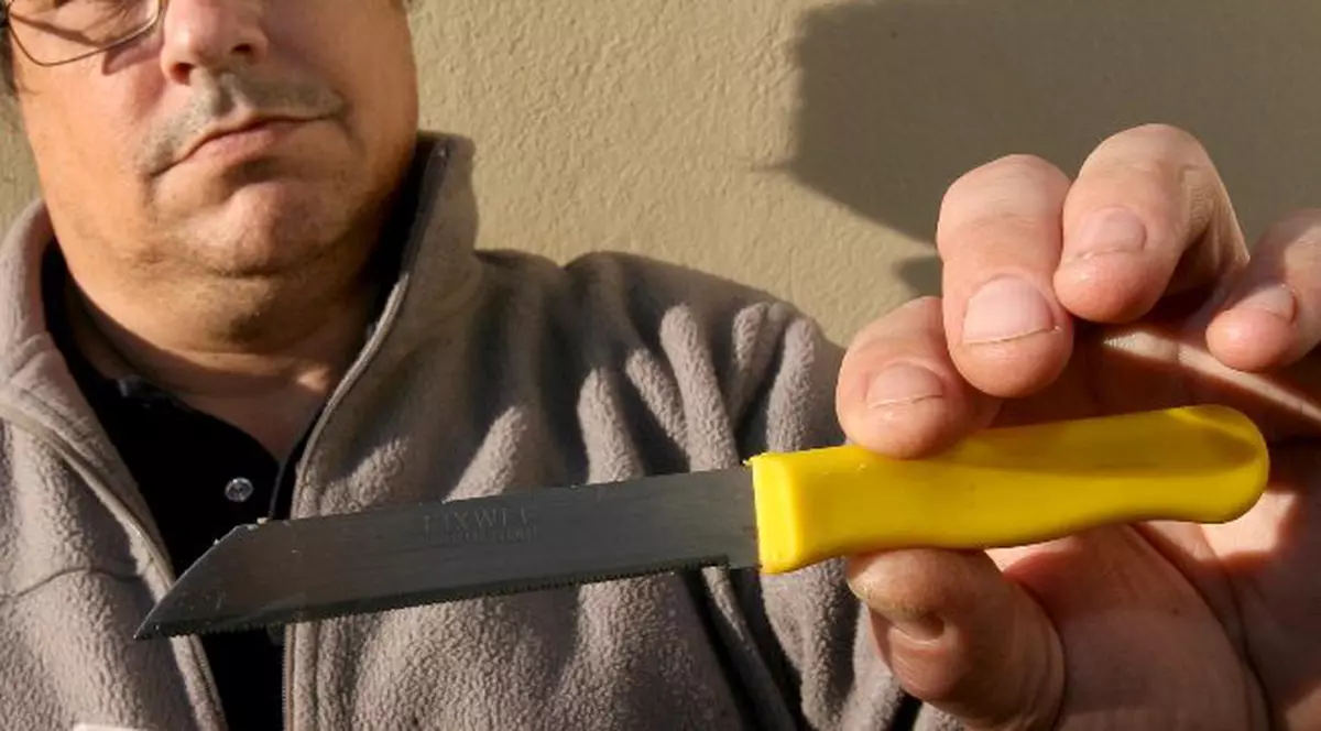 Un puşti de cinci ani şi-a înjunghiat sora de 10 ani