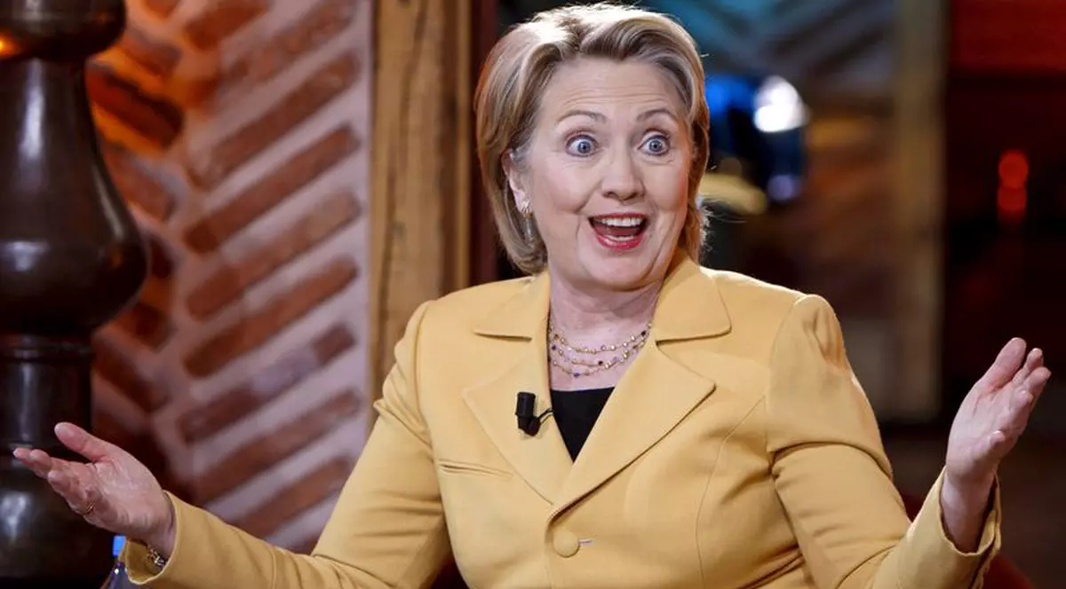 Hillary Clinton, ironizată pentru cadoul oferit lui Lavrov / video