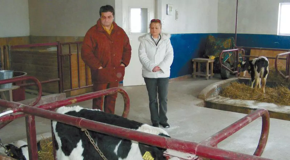 Şi-a părăsit ţara pentru România