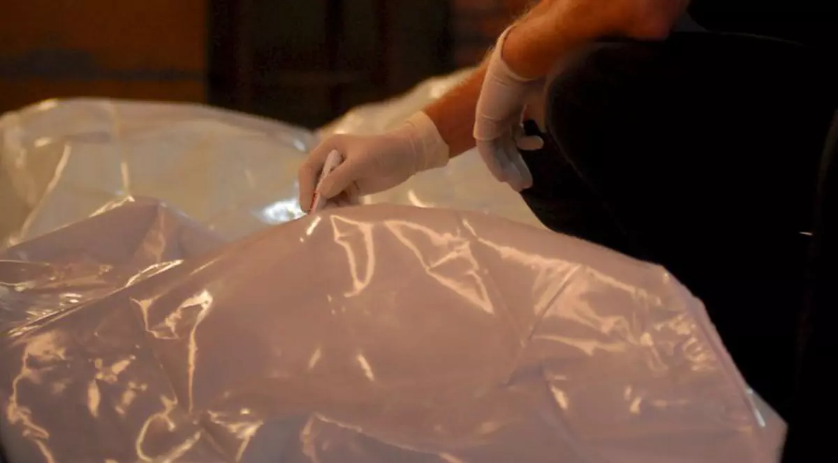 Pet shop alimentat cu carne de om