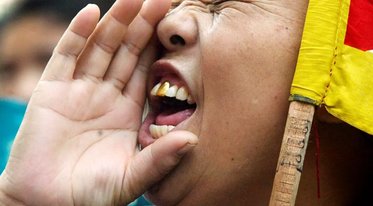 De 26 de ani urlă ca un lup