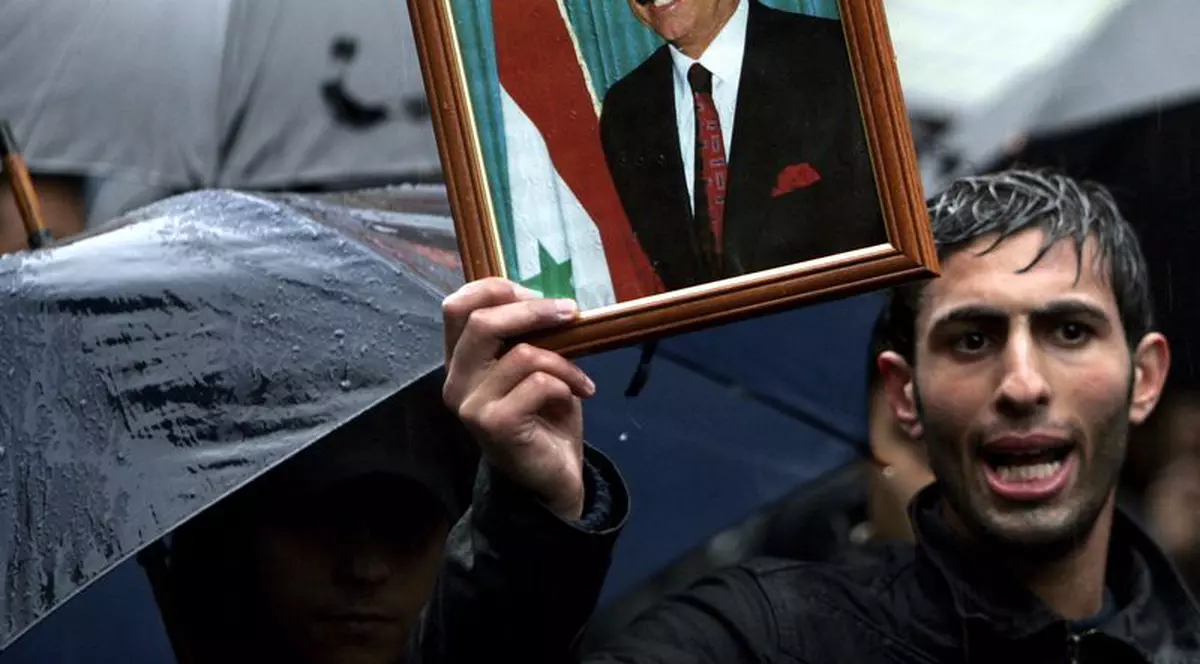 "Luna de miere" în patul lui Saddam