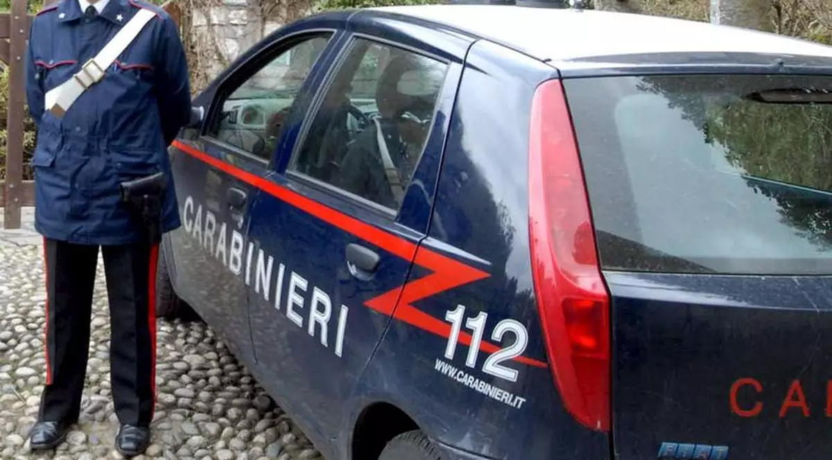 11 tineri italieni acuzaţi de raid xenofob împotriva românilor, arestaţi