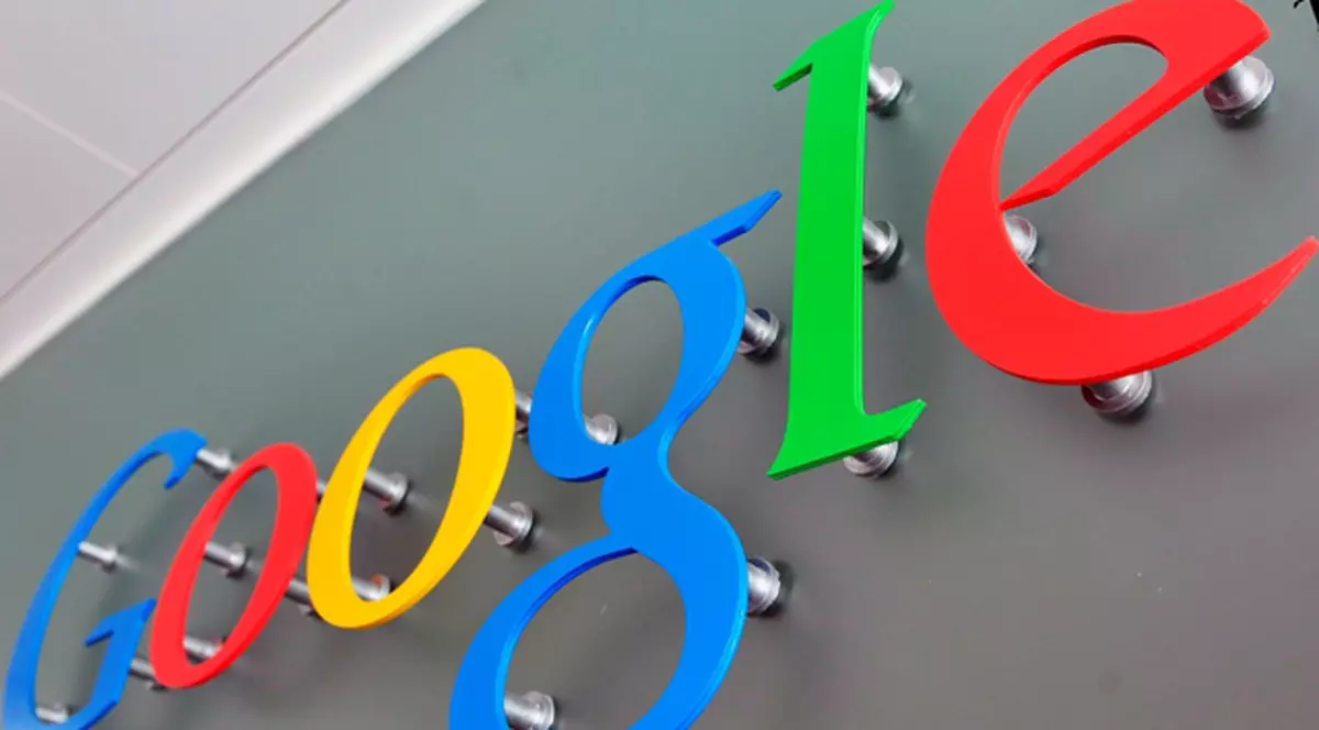 Google şi-a îmbunătăţit motorul de căutare bazat pe asocieri semantice