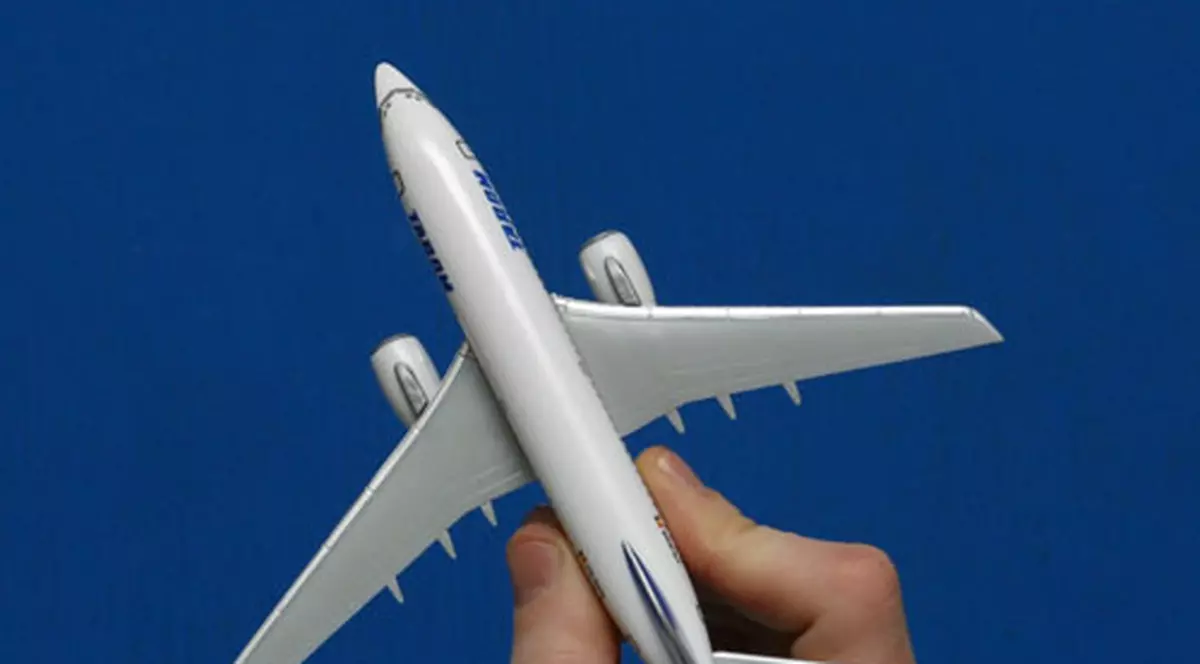50 € biletul de avion pentru toate destinaţiile externe