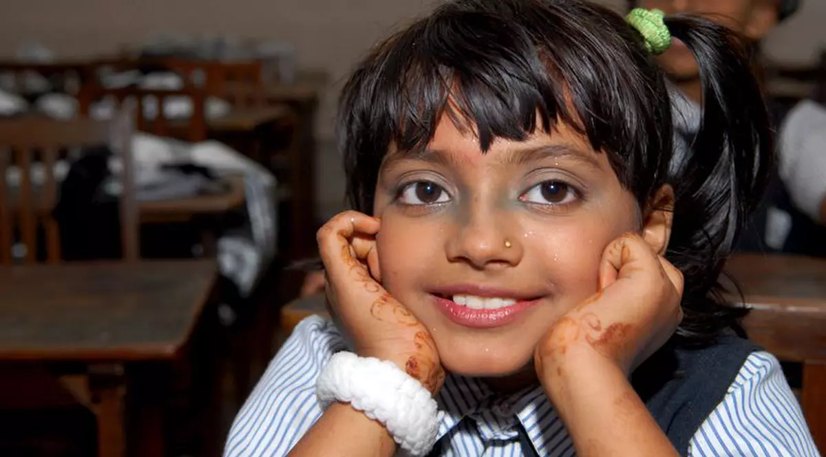 Rubina Ali din "Slumdog Millionaire", într-o reclamă cu Nicole Kidman