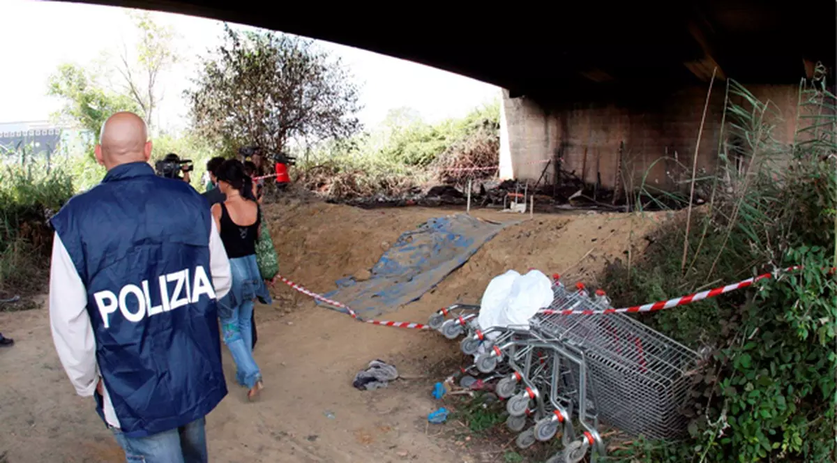 Tabără de romi români, demolată la Milano