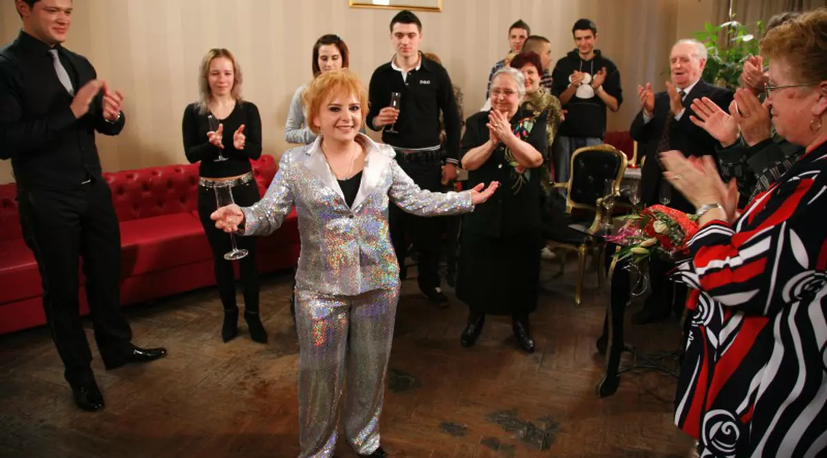 Transformări spectaculoase la ”Frumuseţe pe muchie de cuţit” 