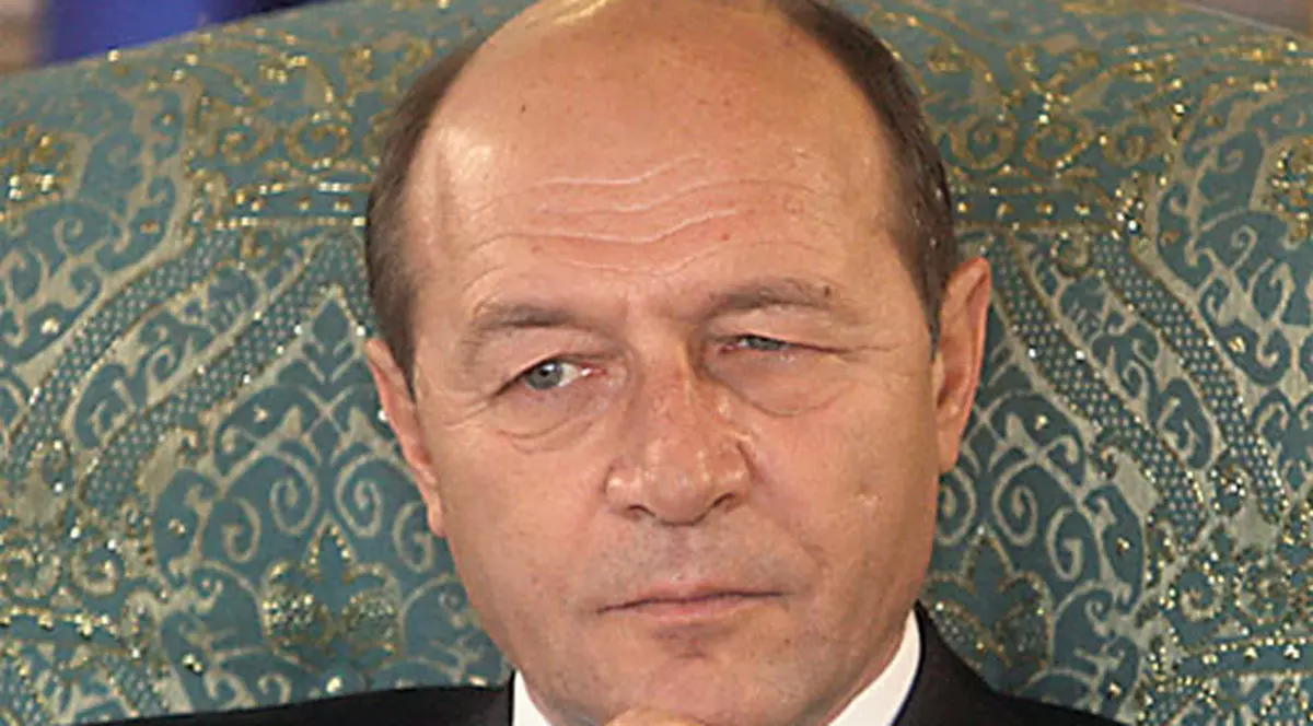 Băsescu, îndură-te de el!