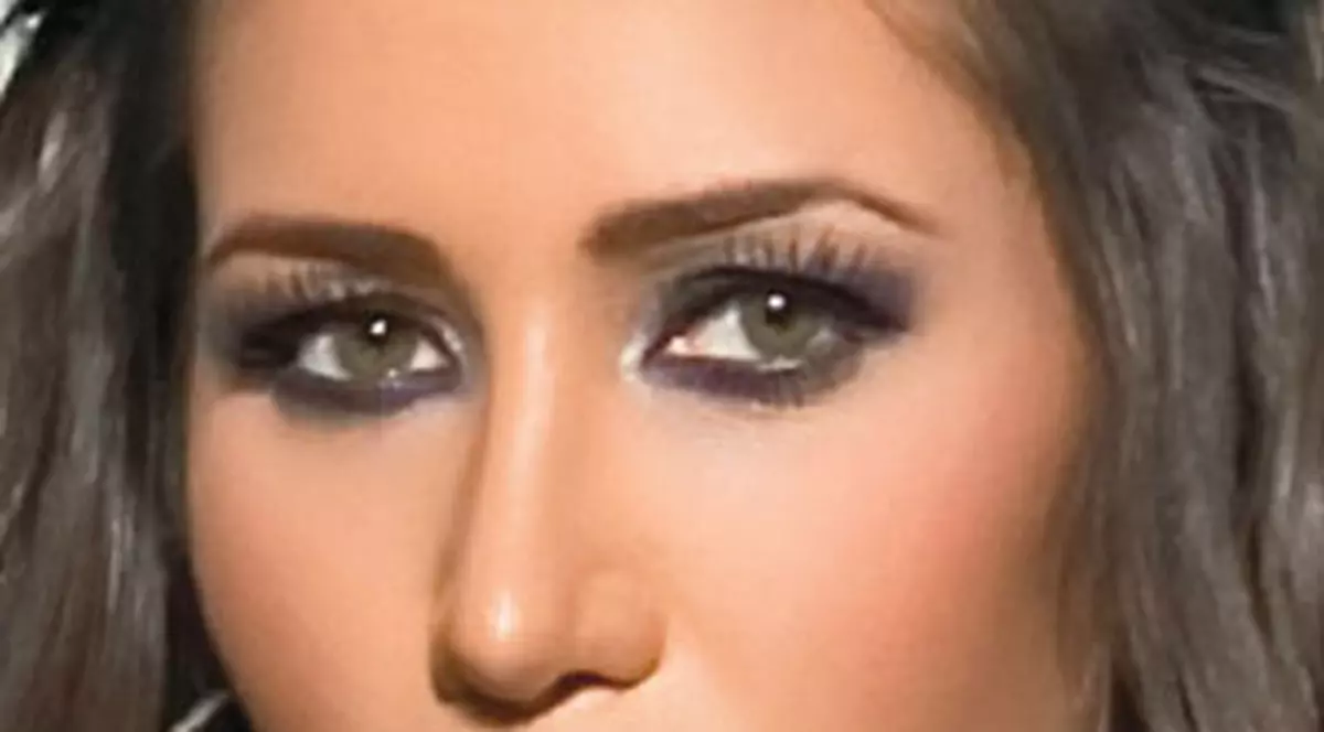 Elena, aşa se conduce?!