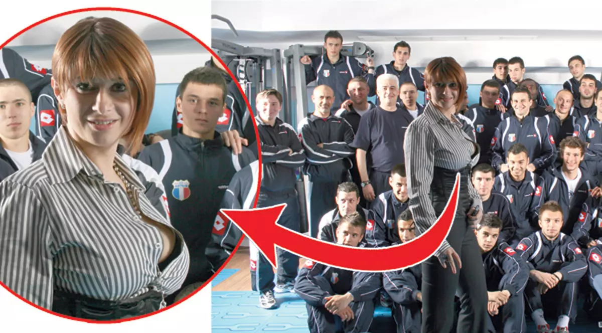 La ce vă holbaţi, băieţi?!