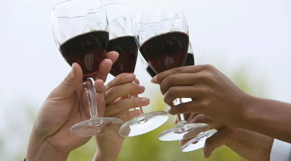 Vinul te face mai deştept