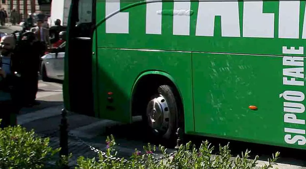 Italienii au făcut o linie de autobuz doar pentru imigranţi