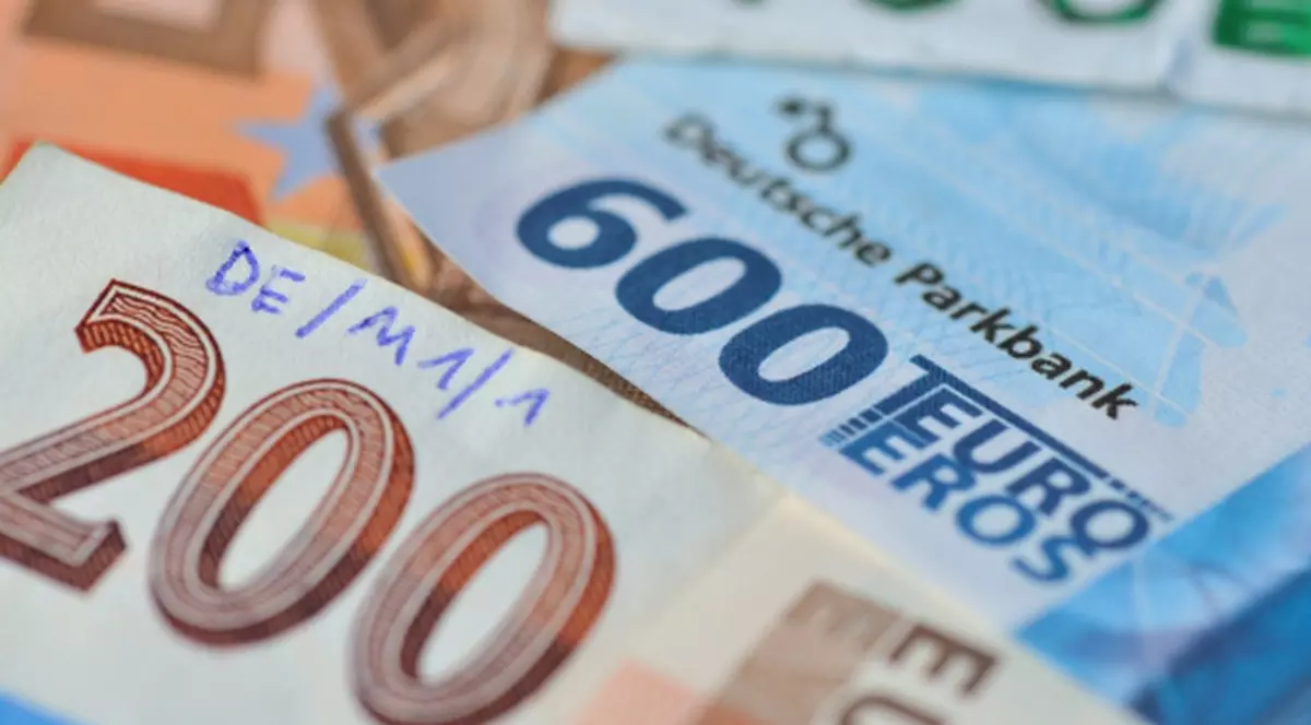 Româncă, arestată în Polonia pentru falsificare de bani