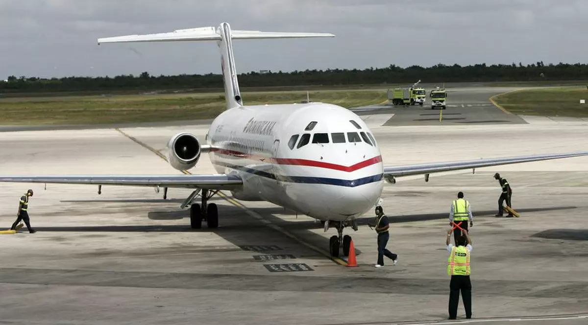 Luare de ostatici pe un aeroport din Jamaica