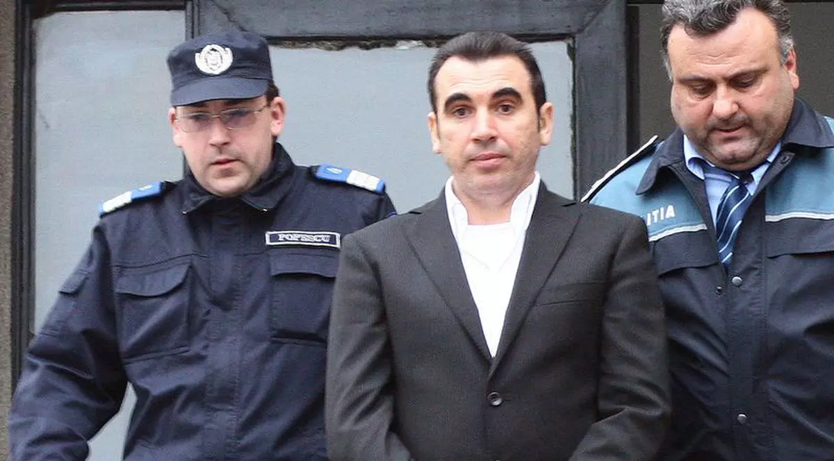 Avocaţii lui Penescu au solicitat retragerea cererii de eliberare sub control judiciar