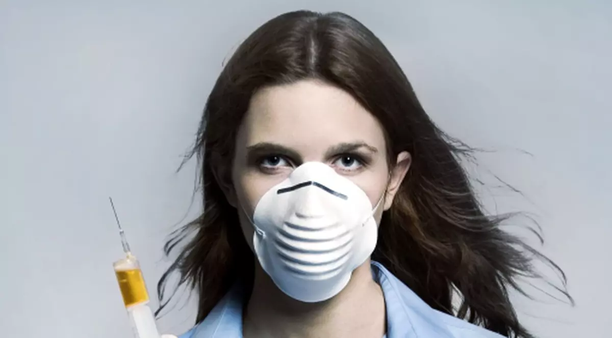 I-a făcut bebeluşului injecţii cu fecale