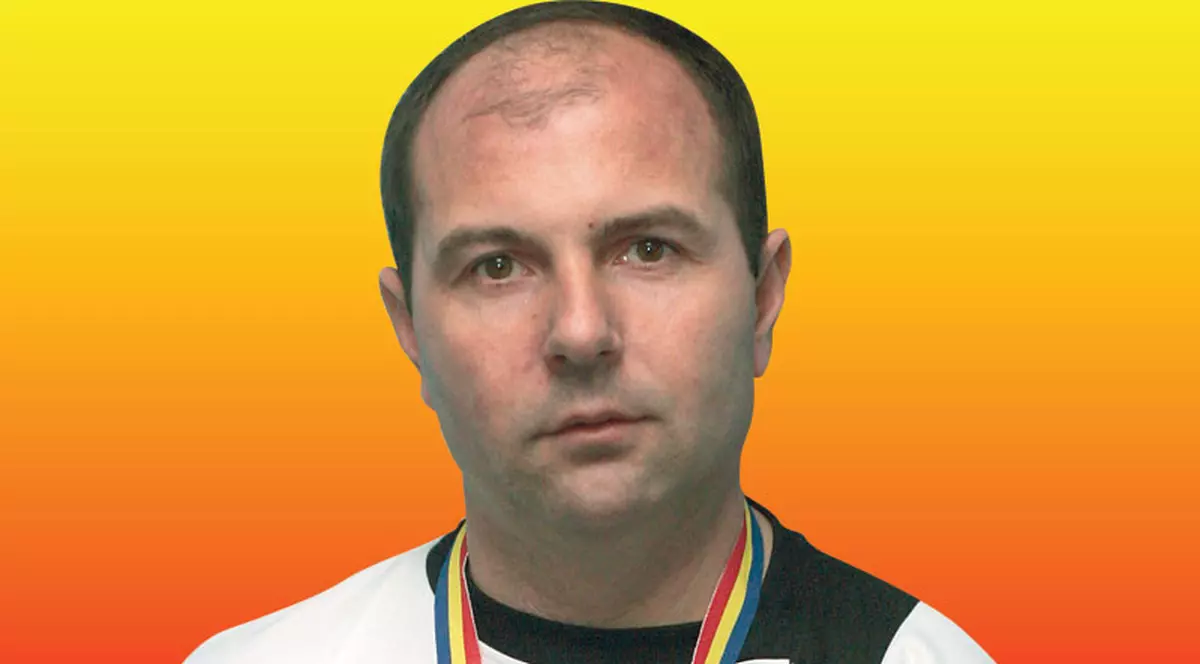 Apără cu o singură mână