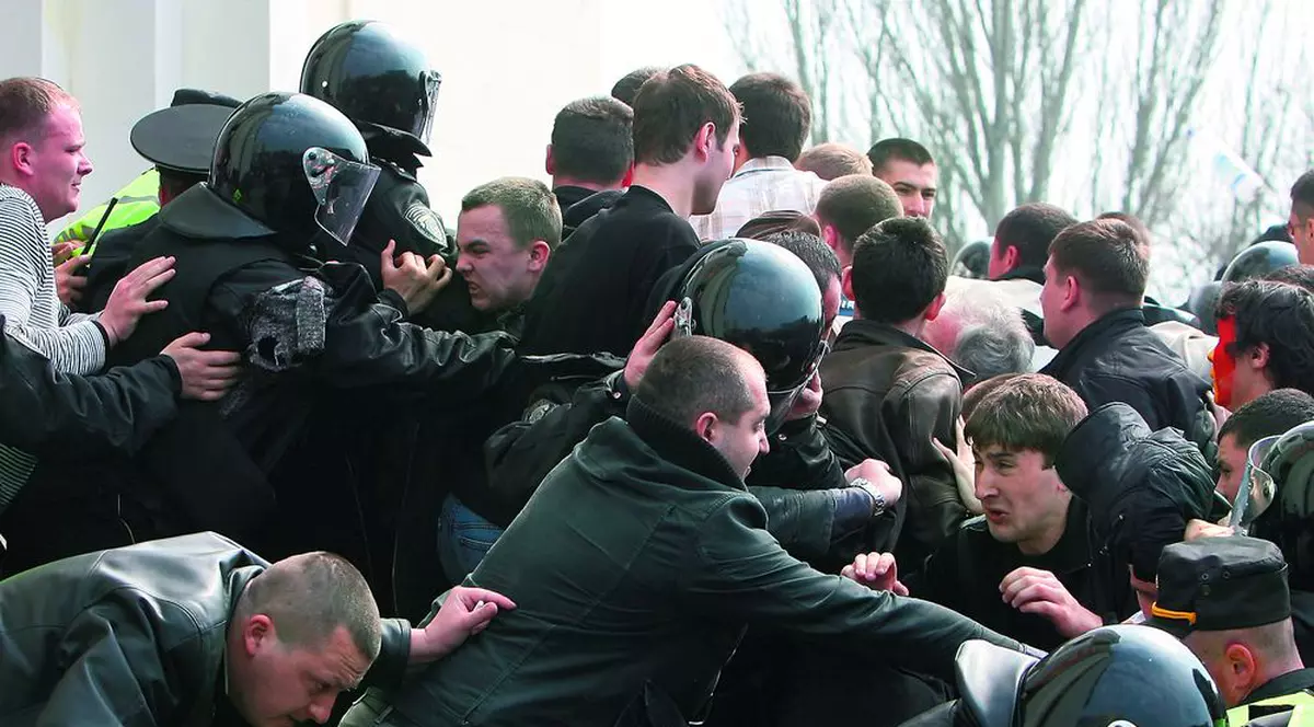 Moldova sub teroare!