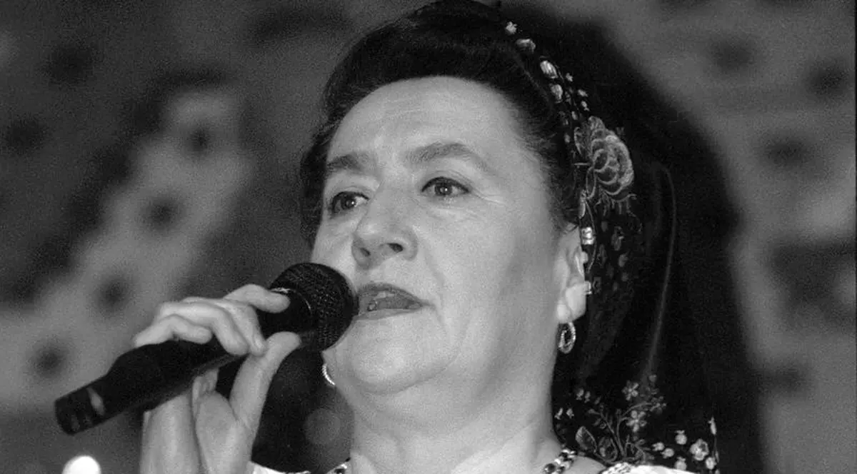 Cântăreaţa Valeria Peter Predescu, dărâmată de problemele fiului ei