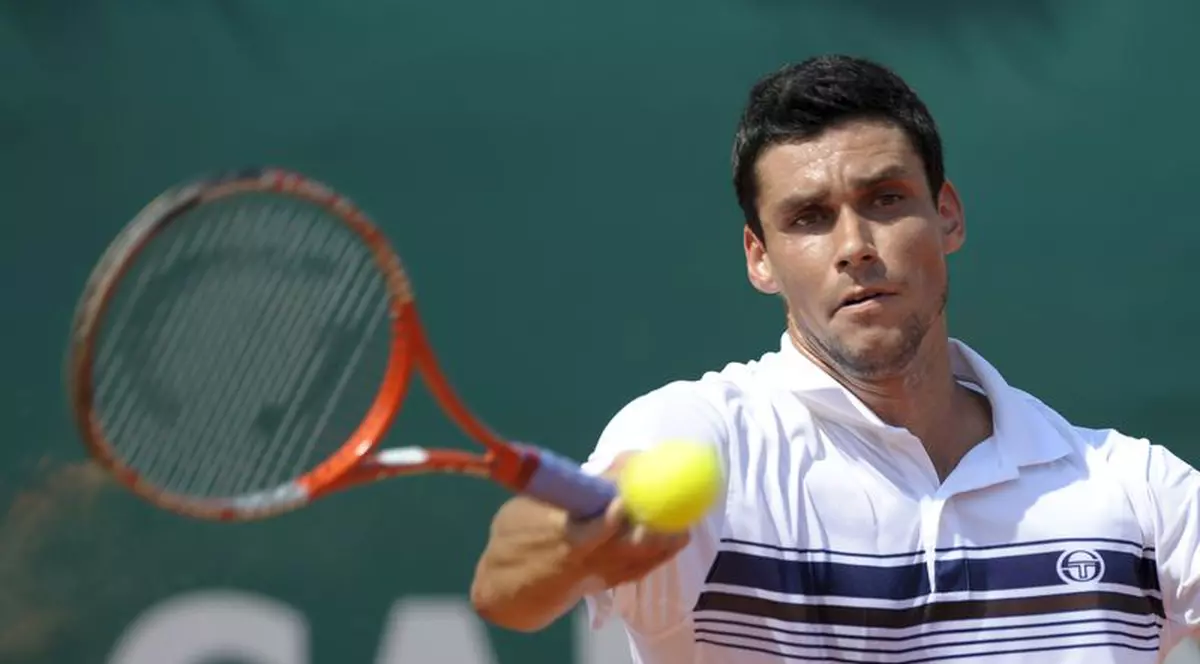 Hănescu, calificat în turul 2 la Roland Garros