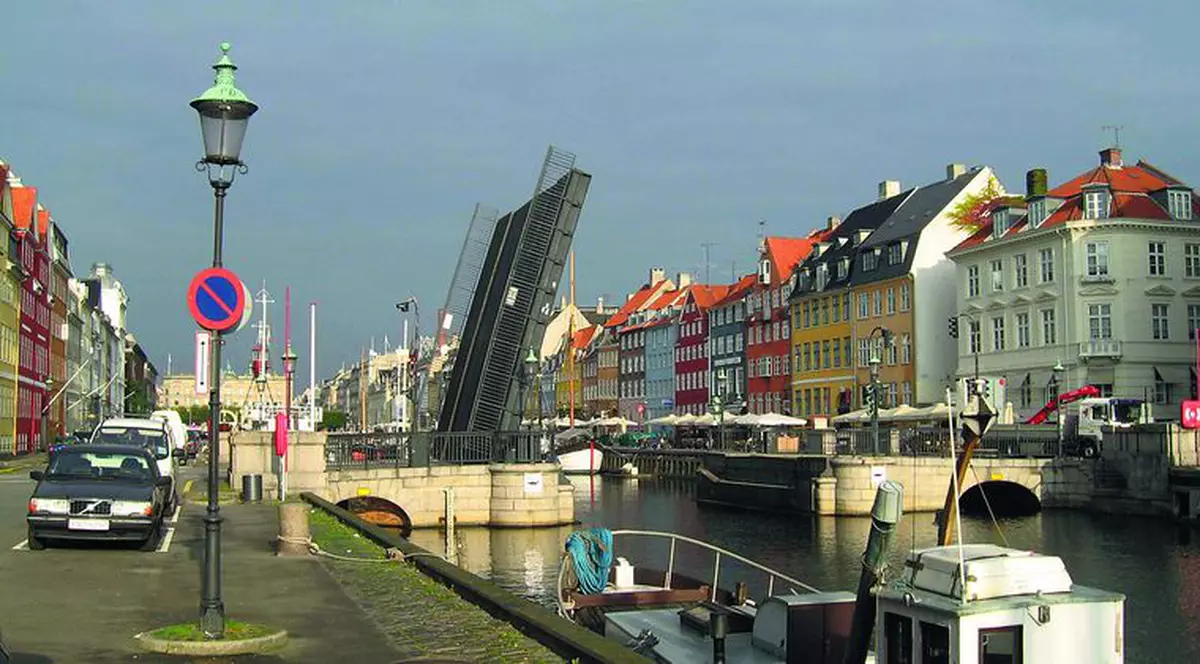 UPDATE | Alertă de securitate la ambasada SUA din Copenhaga
