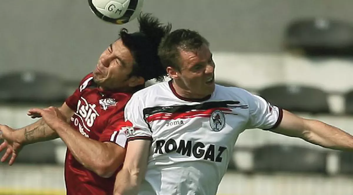 Morţii cu morţii, viii cu viii!