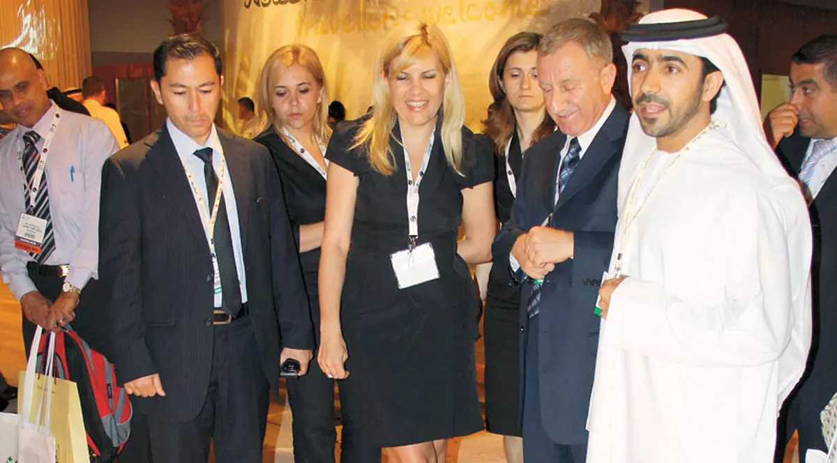 Elena Udrea a văzut şoimii unui şeic!