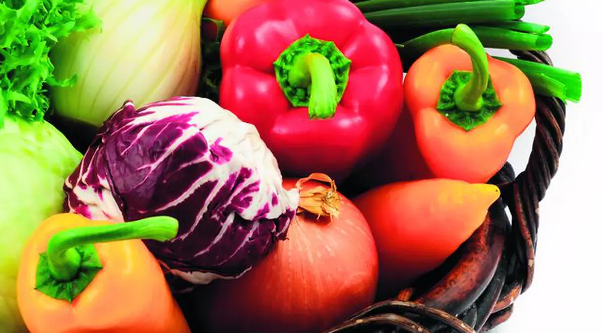 Legumele ţin cancerul departe