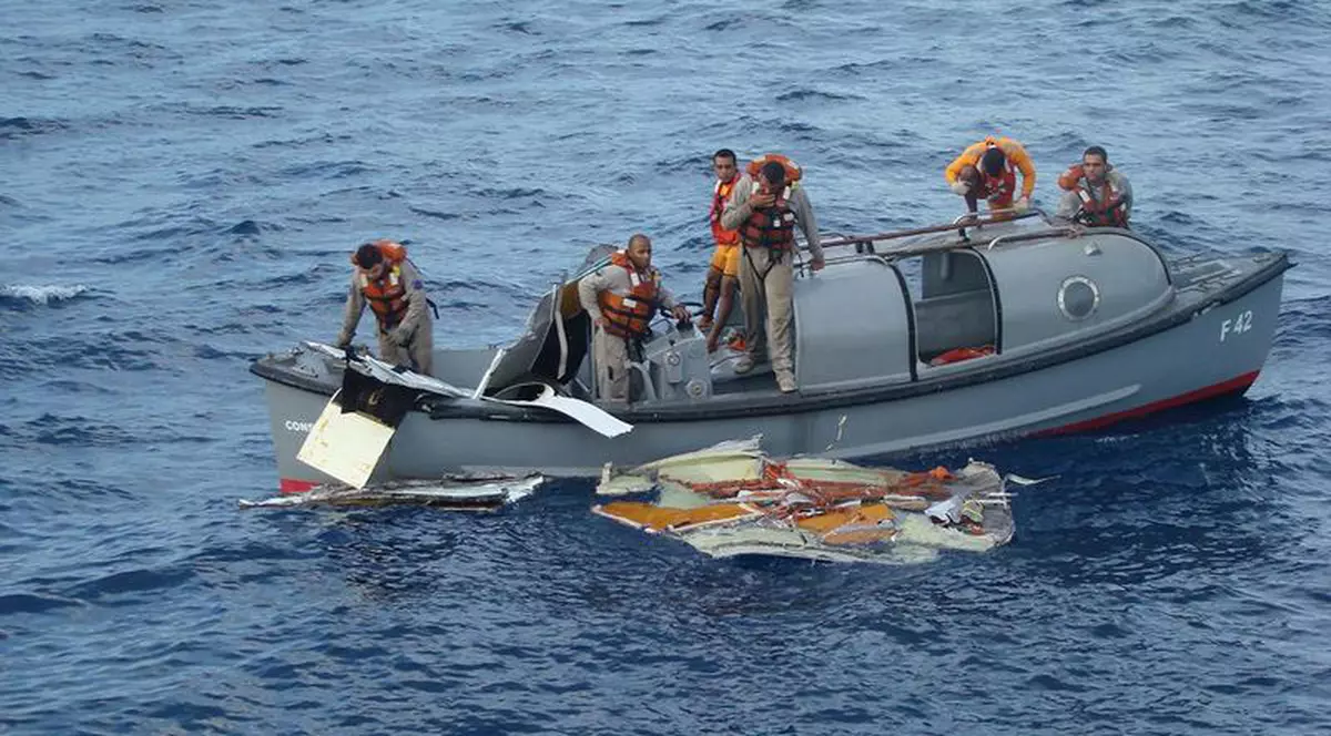Trupurile a 41 de persoane din avionul Airbus au fost recuperate 