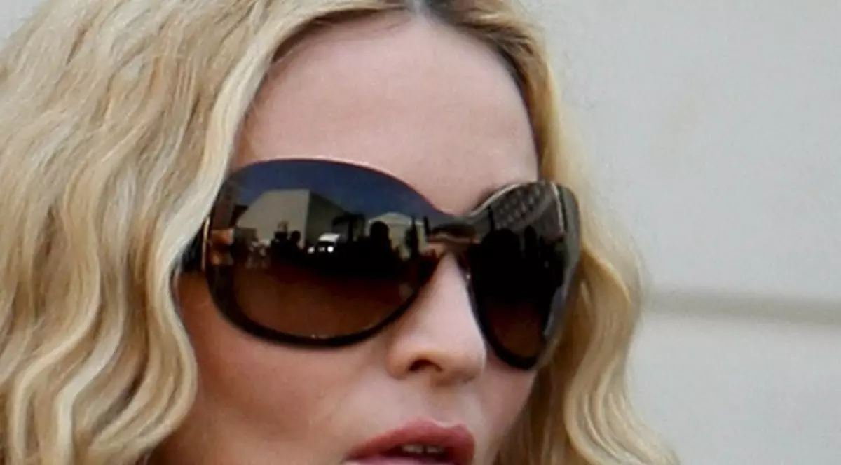 Madonna, duet cu Michael