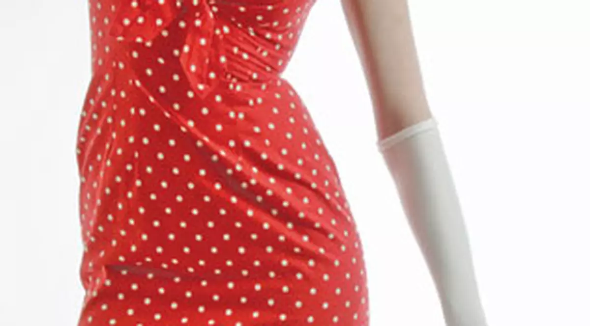 Porţi tocuri? Iată ce rişti!