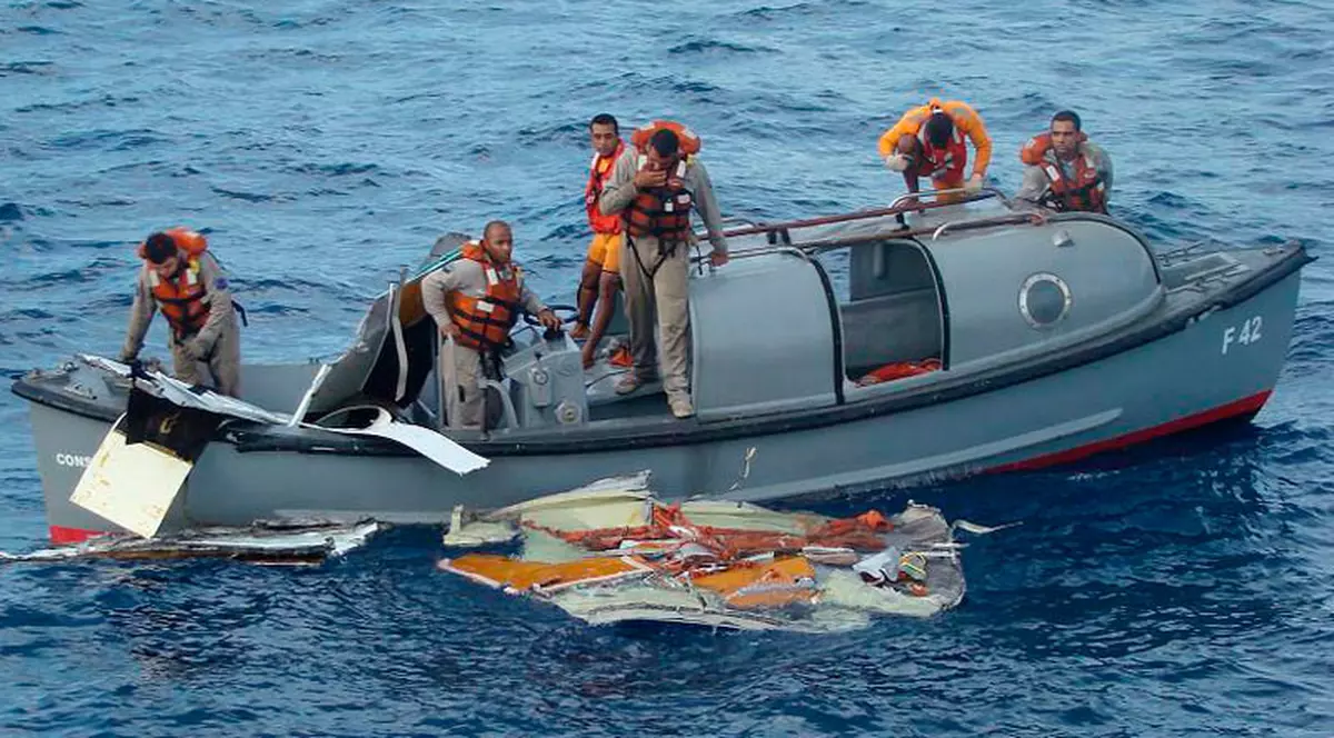 16 trupuri scoase din apele Atlanticului