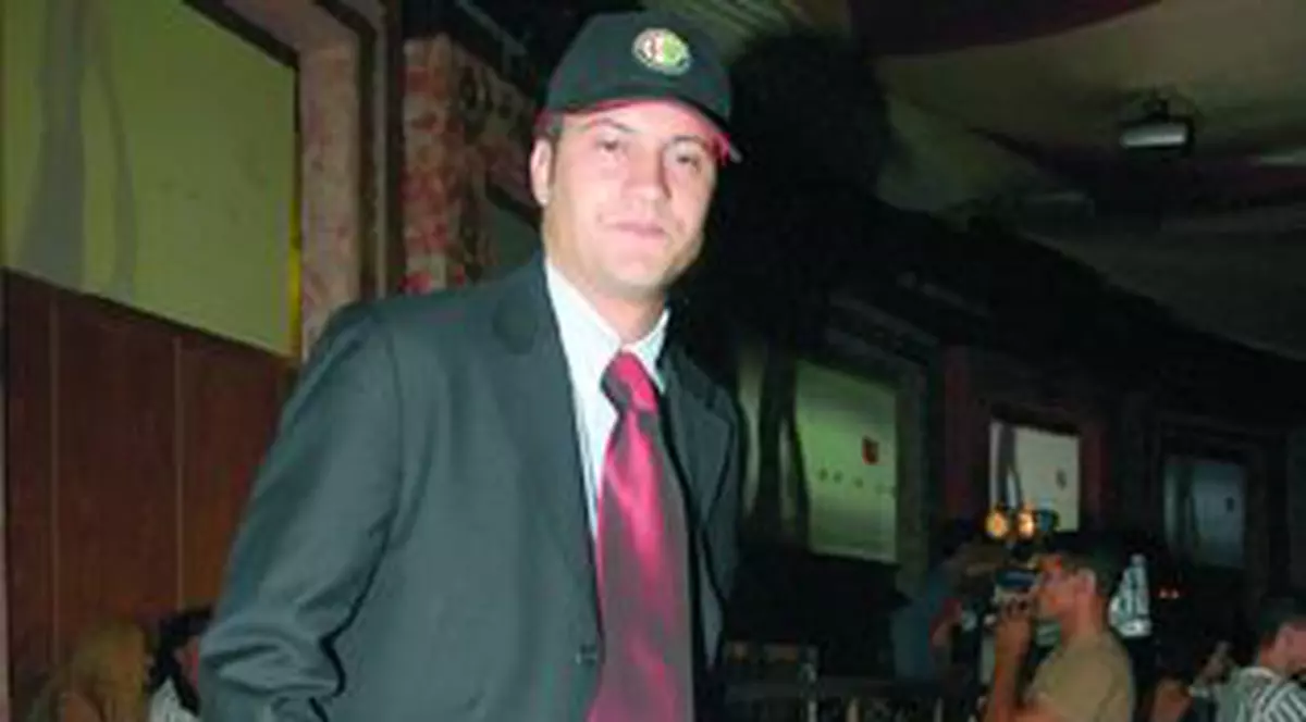 Şerban Huidu cântă rock