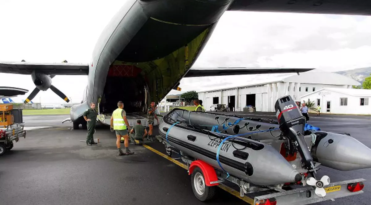 Una dintre cutiile negre ale avionului prăbuşit ieri, localizată