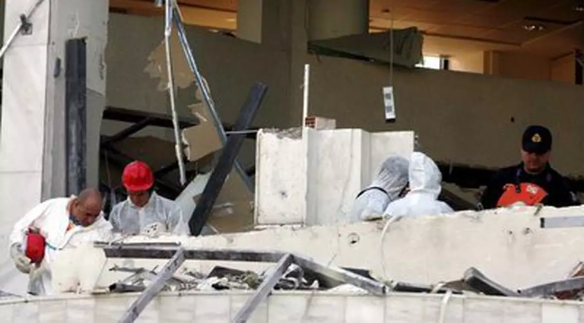 Atac cu bombă la Atena