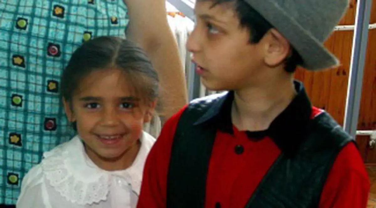 Ţiganii au prioritate în şcolile şi spitalele din Marea Britanie